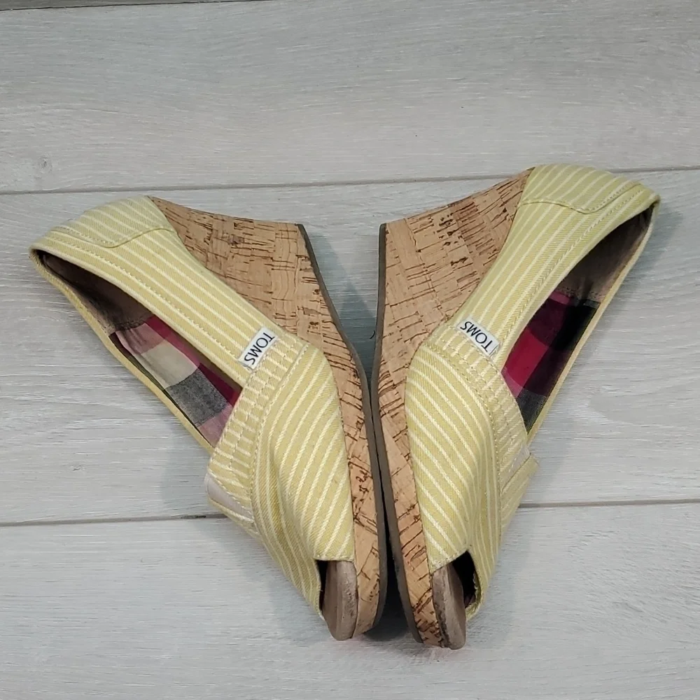 Toms Women Espadrille Stripe Wedge Comfort Sandals shoes sz 7